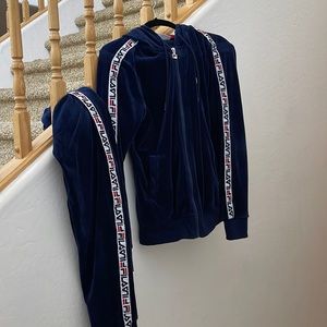 Fila Velvety Track Suit! Size medium!